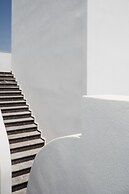 Amphitrite Suites Santorini