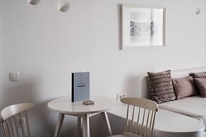 Amphitrite Suites Santorini