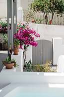Amphitrite Suites Santorini