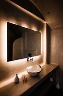 Amphitrite Suites Santorini