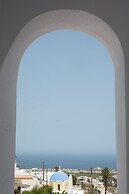 Amphitrite Suites Santorini