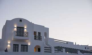 Amphitrite Suites Santorini