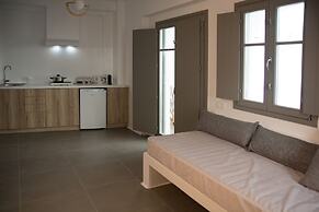 Amphitrite Suites Santorini