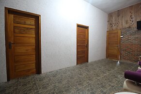 OYO 2779 Villa Gardenia Syariah