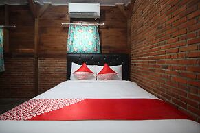 OYO 2779 Villa Gardenia Syariah