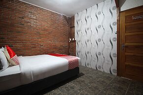 OYO 2779 Villa Gardenia Syariah