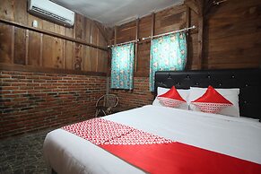 OYO 2779 Villa Gardenia Syariah