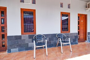 Super OYO 2803 Orchid House