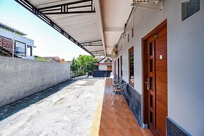 Super OYO 2803 Orchid House