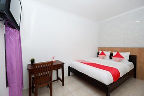 Super OYO 2803 Orchid House