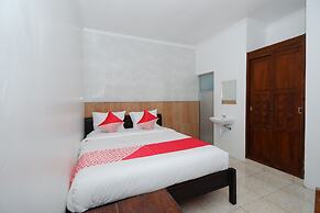 Super OYO 2803 Orchid House