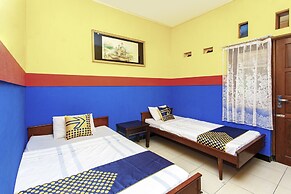 SPOT ON 2815 Hotel Damai