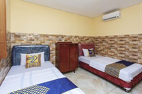 SPOT ON 2815 Hotel Damai