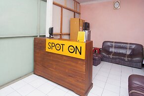 SPOT ON 2830 Azka Guest House Syariah