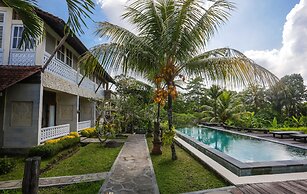 Ubud Sari Health Resort