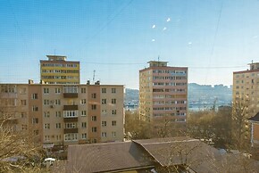 Apartment on Svetlanskaya 183