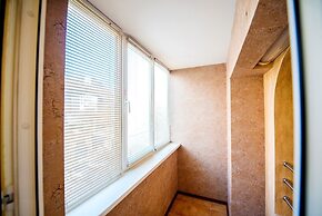 Apartment on Svetlanskaya 183