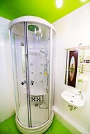 Apartment on Svetlanskaya 183