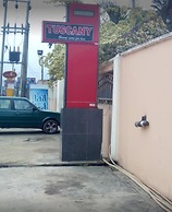 Tuscany Suites