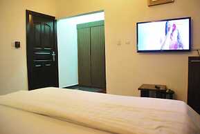 Tuscany Suites