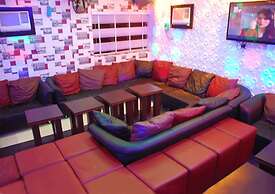 Tuscany Suites