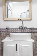 Cosy & Modern old city 3BR by Ahlan Hospitality