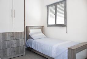 Cosy & Modern old city 3BR by Ahlan Hospitality