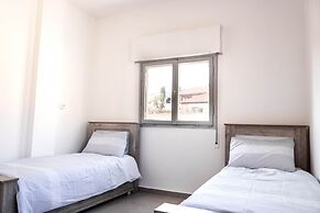 Cosy & Modern old city 3BR by Ahlan Hospitality