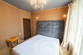 Apartment on Pushkinskaya 18
