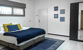 Old City Stylish 4BR by Ahlan Hospitality