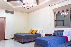 Old City Stylish 4BR by Ahlan Hospitality