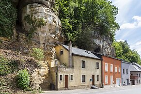 Hu Birkelt Village