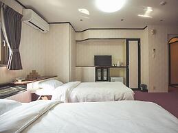 Osaka Grand Hotel Annex