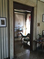 Luxurious Palazzo in Venice in the Rialto Area With Housekeepercook