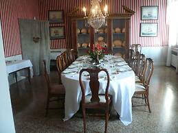 Luxurious Palazzo in Venice in the Rialto Area With Housekeepercook