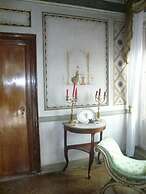 Luxurious Palazzo in Venice in the Rialto Area With Housekeepercook