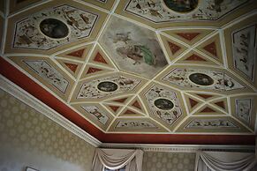 Luxurious Palazzo in Venice in the Rialto Area With Housekeepercook