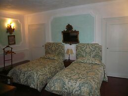 Luxurious Palazzo in Venice in the Rialto Area With Housekeepercook