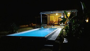 Jabia Beach House - Villa on the Beach - Private Beach