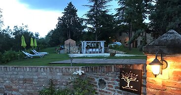 Welcome at Poggio Cantarello Country Home Tuscany