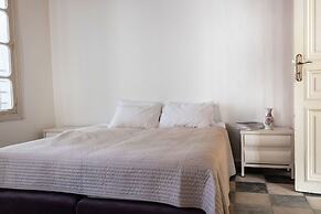 Heart of Old city 3BR by Ahlan Hospitality