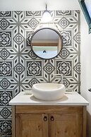 Heart of Old city 3BR by Ahlan Hospitality