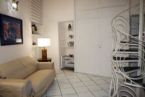 Apartment at the Roman Forum in the Center of Rome