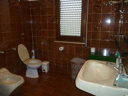 Rose Garden, Super Cheap Holiday Home in the Southernmost tip of Sardi