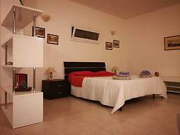 Apartment in Countryside Villa With Pool Within the Se Sicilian Barocc