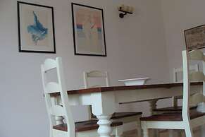 Apartment in Countryside Villa With Pool Within the Se Sicilian Barocc