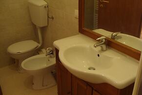 Apartment in Countryside Villa With Pool Within the Se Sicilian Barocc