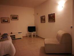 Apartment in Countryside Villa With Pool Within the Se Sicilian Barocc