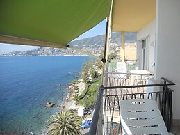 Holiday Apartments Solaria 1 2 in Ospedaletti Ligure by Sanremo