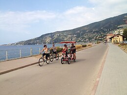 Solaria 1 and 2 - Ospedaletti Ligure - Lungomare C Colombo Nrfloor